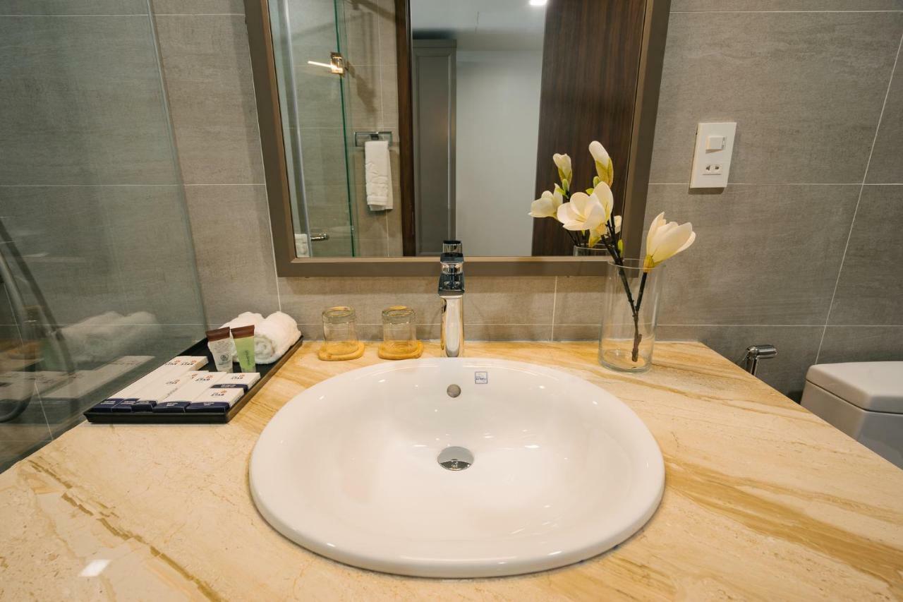 K-Zone The Star Hotel Hai Phong Buitenkant foto