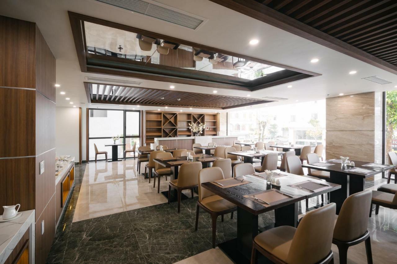 K-Zone The Star Hotel Hai Phong Buitenkant foto